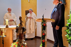 197dea49-c046-47c0-93d4-449216f4affe-3