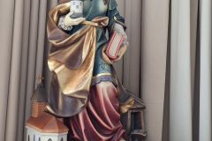 2e9b94a1-5ac5-4668-adc7-8cbd03ffd149-3