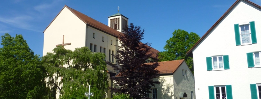 St. Barbara mit Pfarrbüro